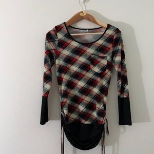 Stretchy plaid long sleeve shirt